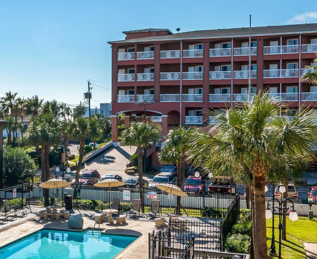 Quality Inn & Suites Galveston - Beachfront Экстерьер фото